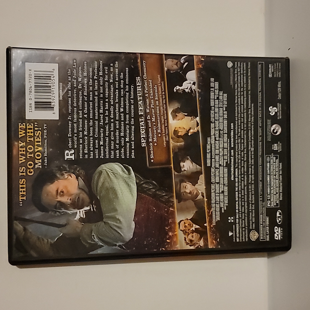 Sherlock Holmes:A Game of Shadows (DVD) 2011 - Picture 2 of 2
